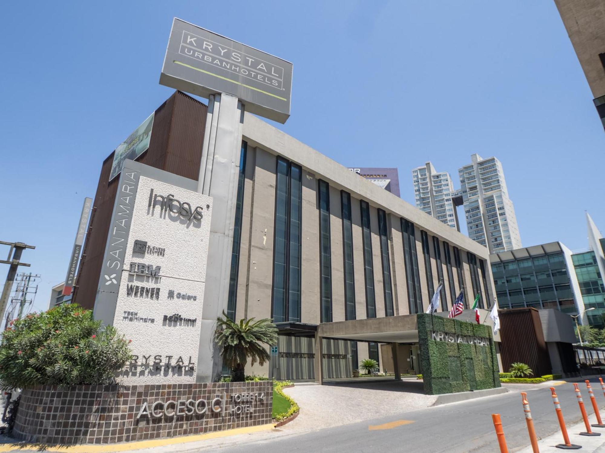 Hotel Krystal Urban San Jeronimo 4*