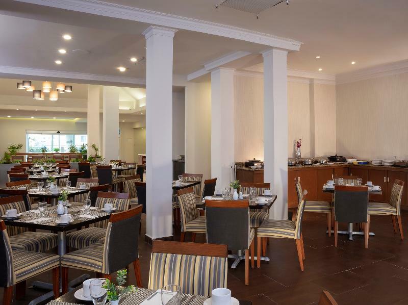 Hotel Krystal Urban San Jeronimo 4*